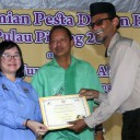 AT6Y4498