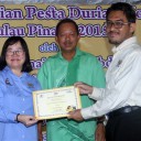 AT6Y4499