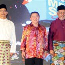 AT6Y5232